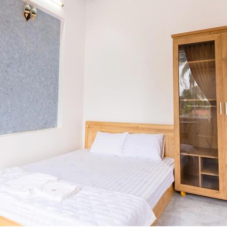 Nha Nghi & Homestay Pham Gia Van Ninh Zewnętrze zdjęcie